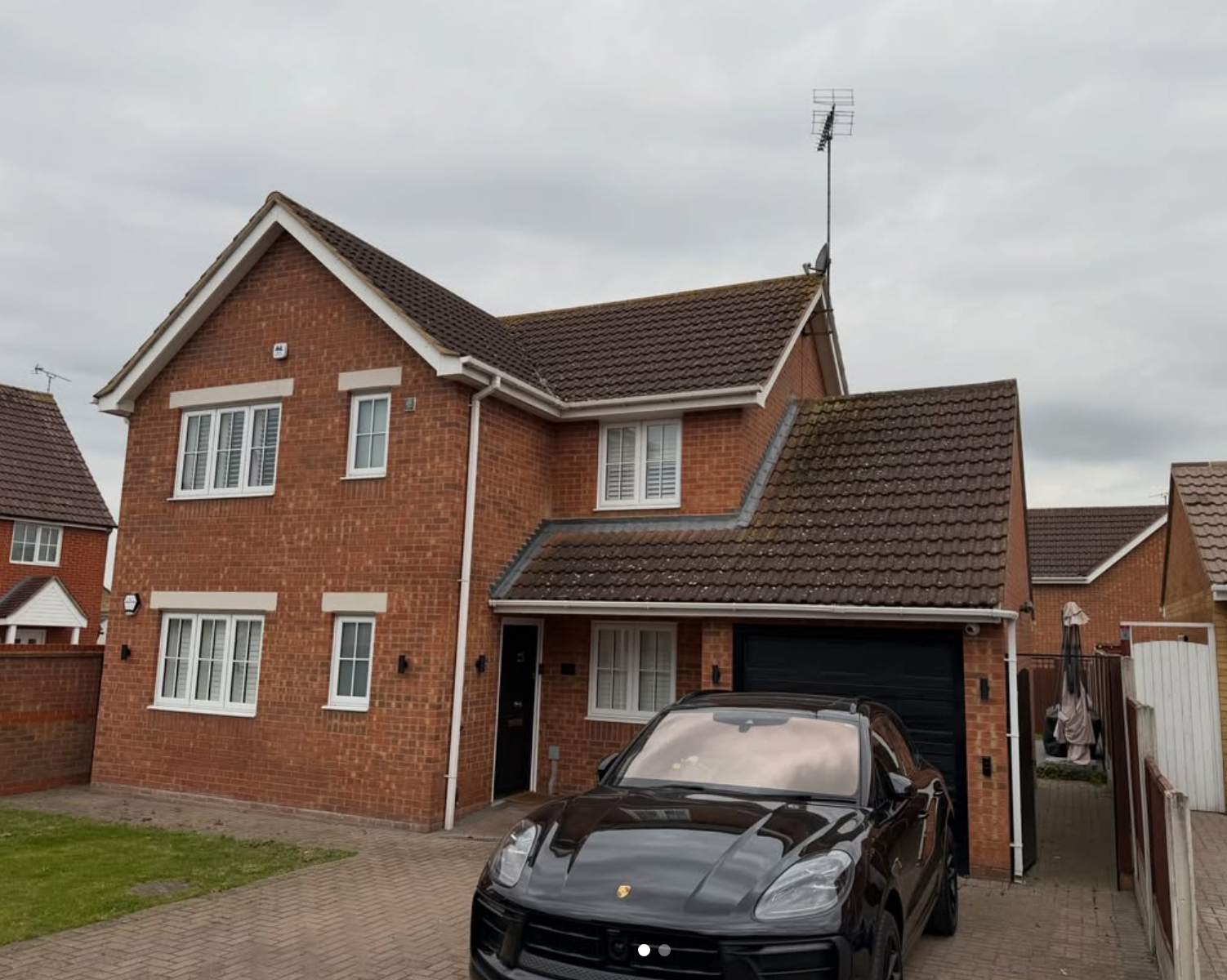 Essex Detached: Full Tile Restoration before